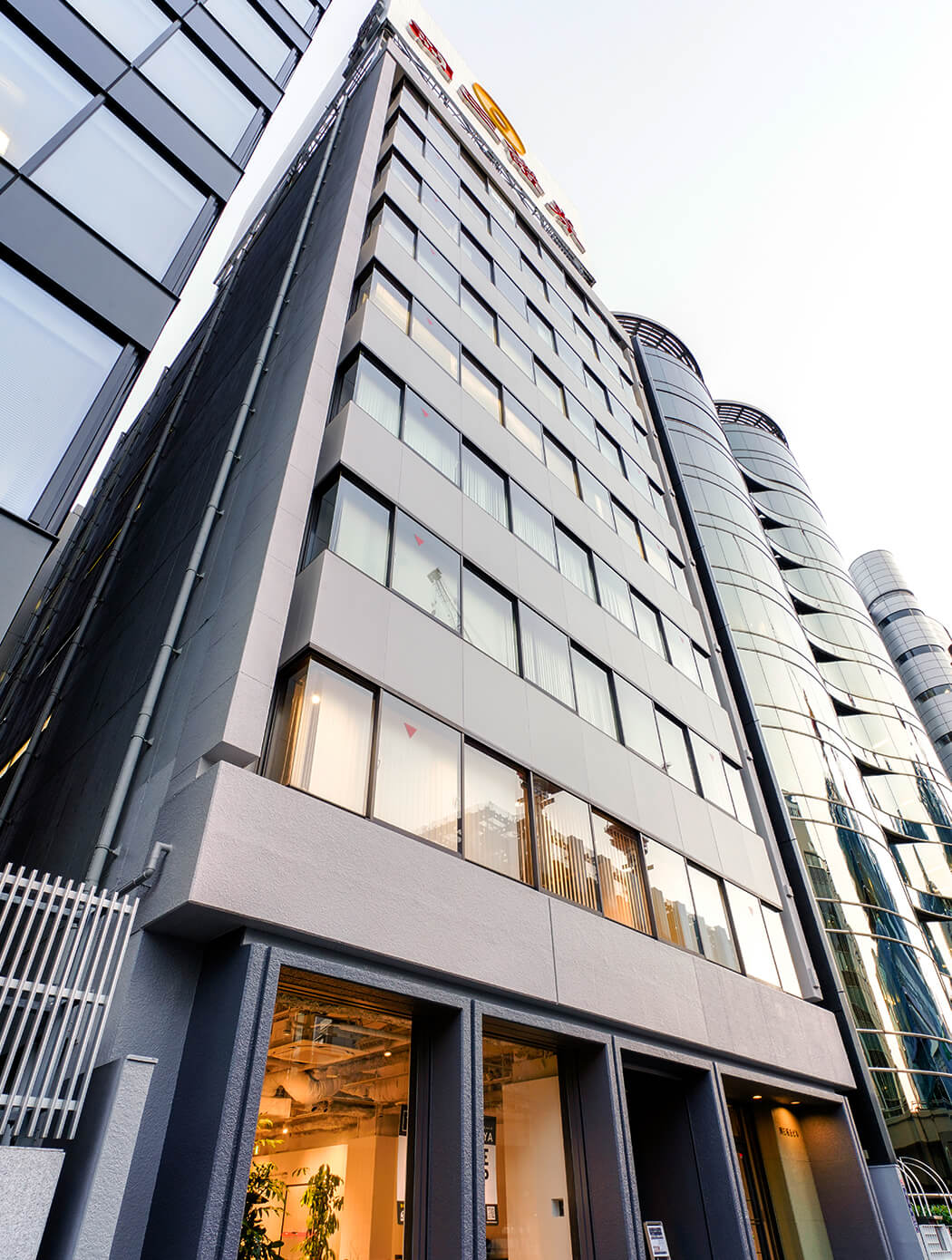 SLACK SHIBUYA