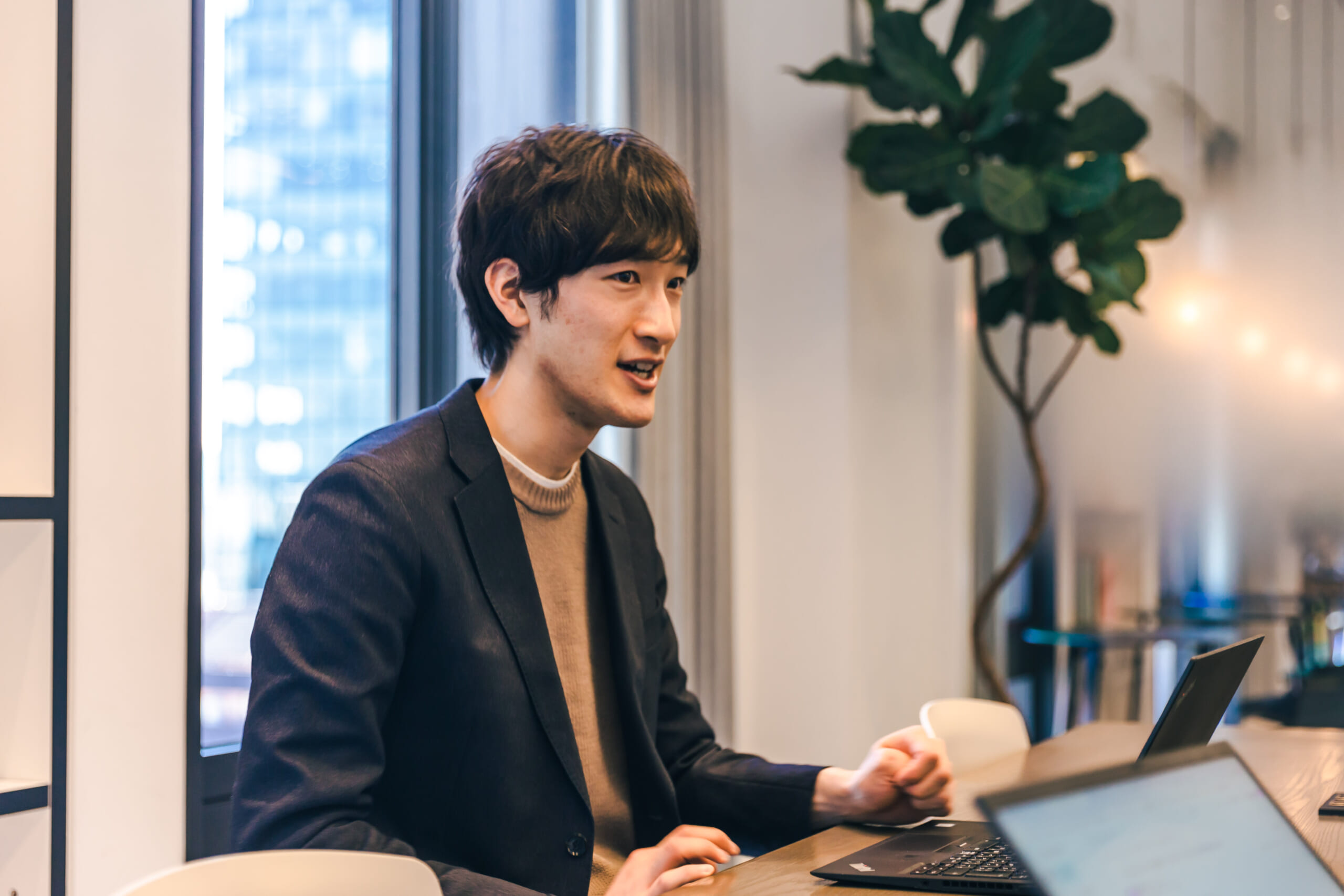 支え合う文化の中で、チームで成果をあげる楽しさ